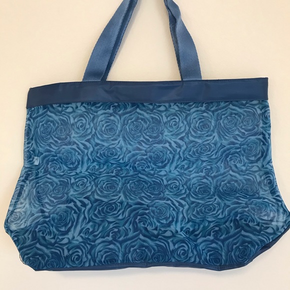 Turquoise Floral Mesh Beach Bag/Tote Bag/Shopping Bag/Shopping Tote - Picture 3 of 8